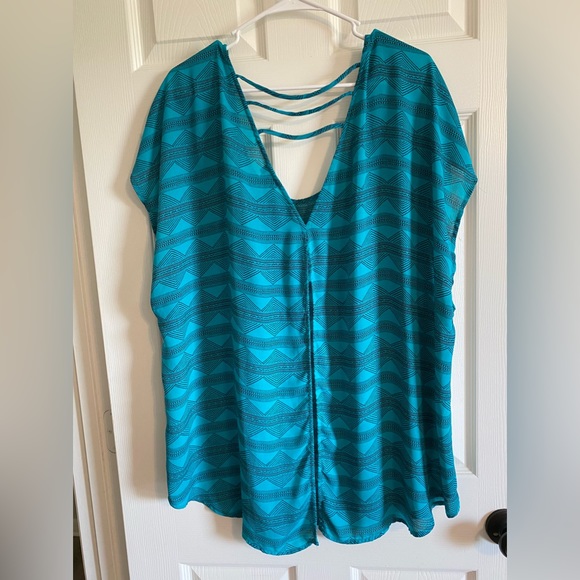 Torrid size 3 teal blouse! - Picture 5 of 10